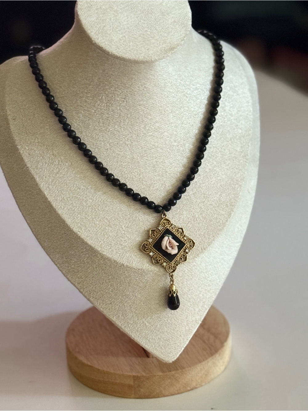 1928 Pink Porcelain Rose Black Beaded Drop Pendant Necklace Coquette Whimsigoth